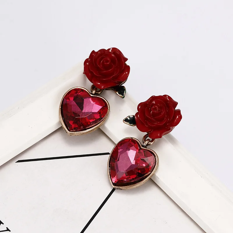 Vintage Jewelry Accessories Wholesale Beautiful Valentines Day Gift Love Heart Red Rose Flower Stud Earrings for Women