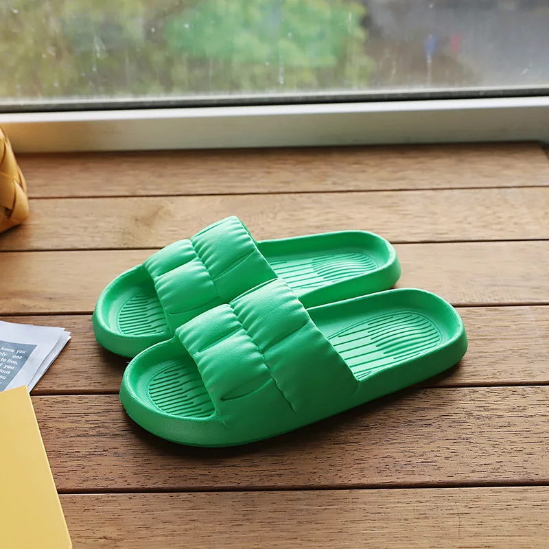 

Summer Slippers Women Non-slip Bathroom Slippers Ladies Comfortable Lightweight Bedroom Slides Female Flat Flip Flops Home Shoes