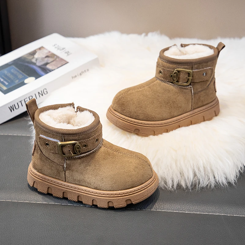 أحذية شتوية جديدة للأولاد لعام 2025 أحذية ثلج للفتيات أحذية قطنية سميكة أحذية قطنية دافئة ومضادة للانزلاق