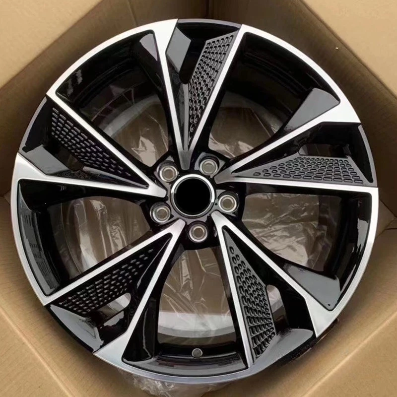Modified wheel hub, suitable for 16-inch 17-inch wheel hub