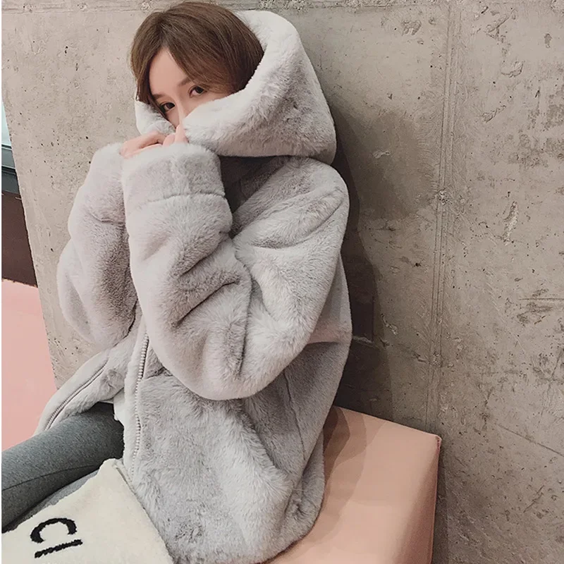 

Winter Coat Women Soft Comfortable Hood Faux Fur Coat Korean Version of Imitation Rabbit Hair Faux Fur Coat Thickened Plush