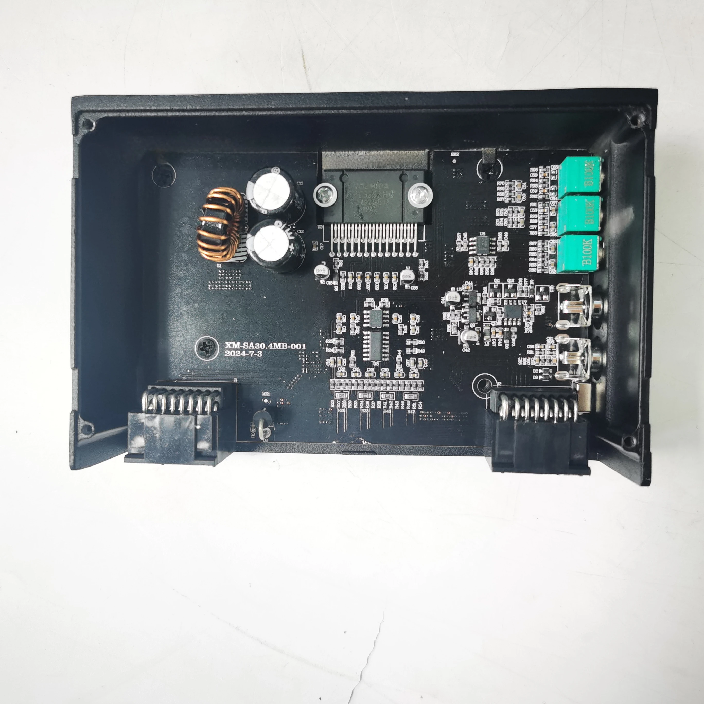 High Quality OEM Professional EQ Adjustment Class AB 4-Channel Digital DSP Audio Processor Cast - Aluminum Power Amplifier