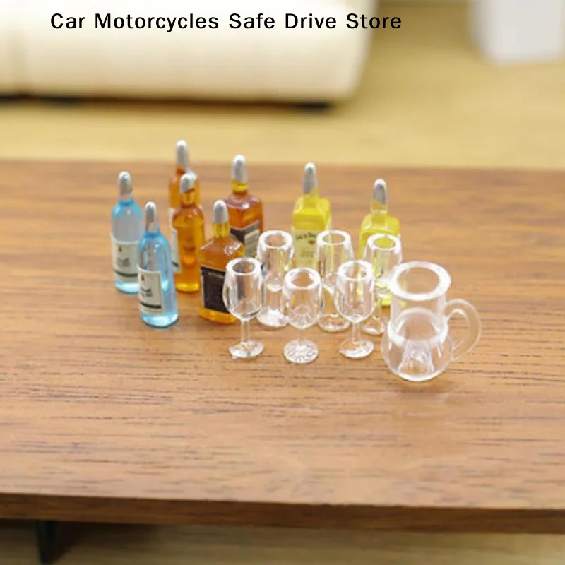 ชุดของตกแต่งบ้านตุ๊กตา 1 ชุด ชุดครัวร้านอาหาร อุปกรณ์ตกแต่งบ้านตุ๊กตาขนาด 1:12 ขวดไวน์จิ๋ว แก้วไวน์แดงจิ๋ว ของเล่นเด็ก