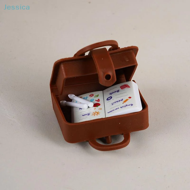 ♥ رائجة البيع 1 مجموعة 1:12 دمية مصغرة مكاتب الكراسي الحقائب المدرسية نموذج الفصول الدراسية ديكور لعبة بيت الدمية الملحقات