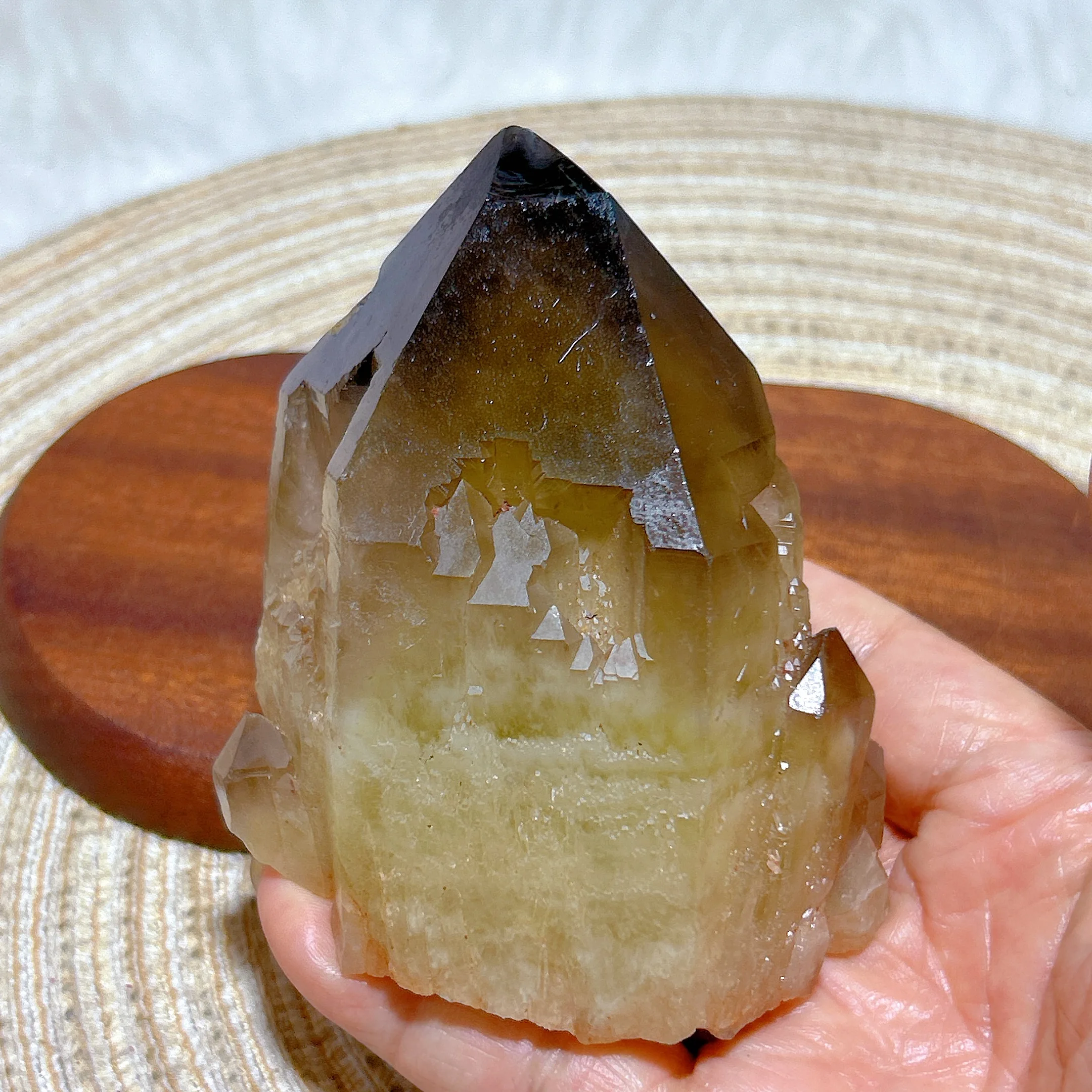 

Natural Crystal Brazil Smokey Citrine Quartz Cluster Raw Stone Specimen High Quality Healing Gemstone Home Decoration Gift
