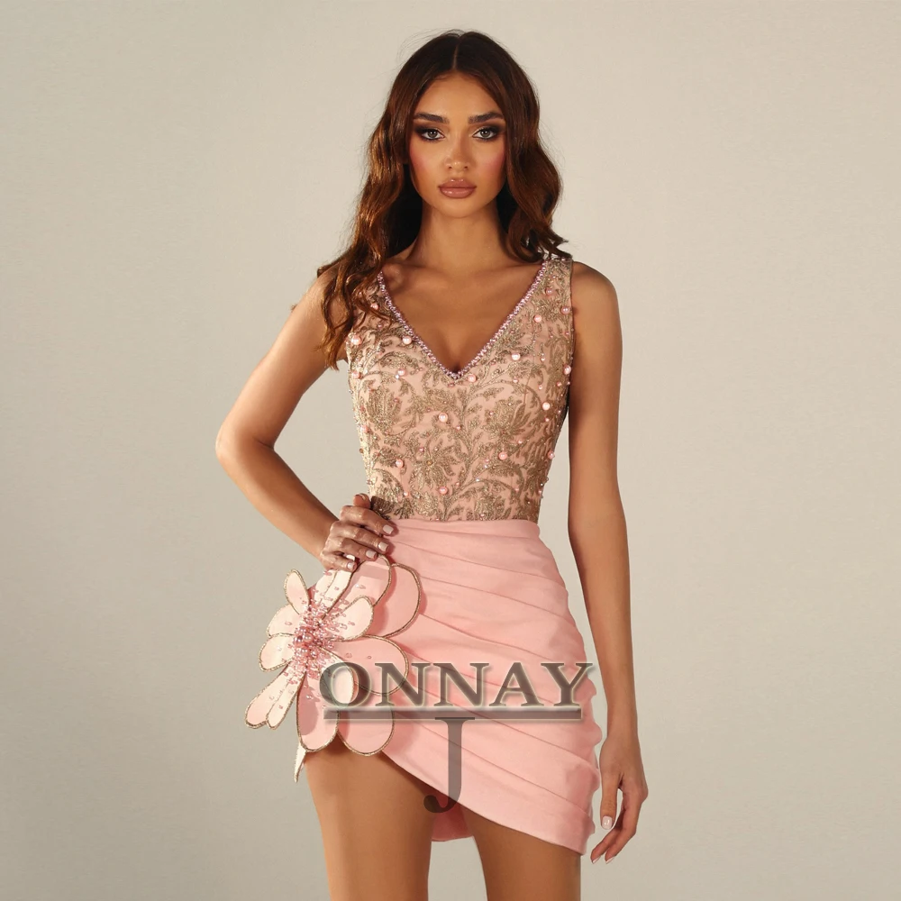 

Customized Bodycon Homecoming Dresses V Neck Lace Appliques Saudi Arabric Bespoke Cocktail Prom Party Gown estidos De Noche