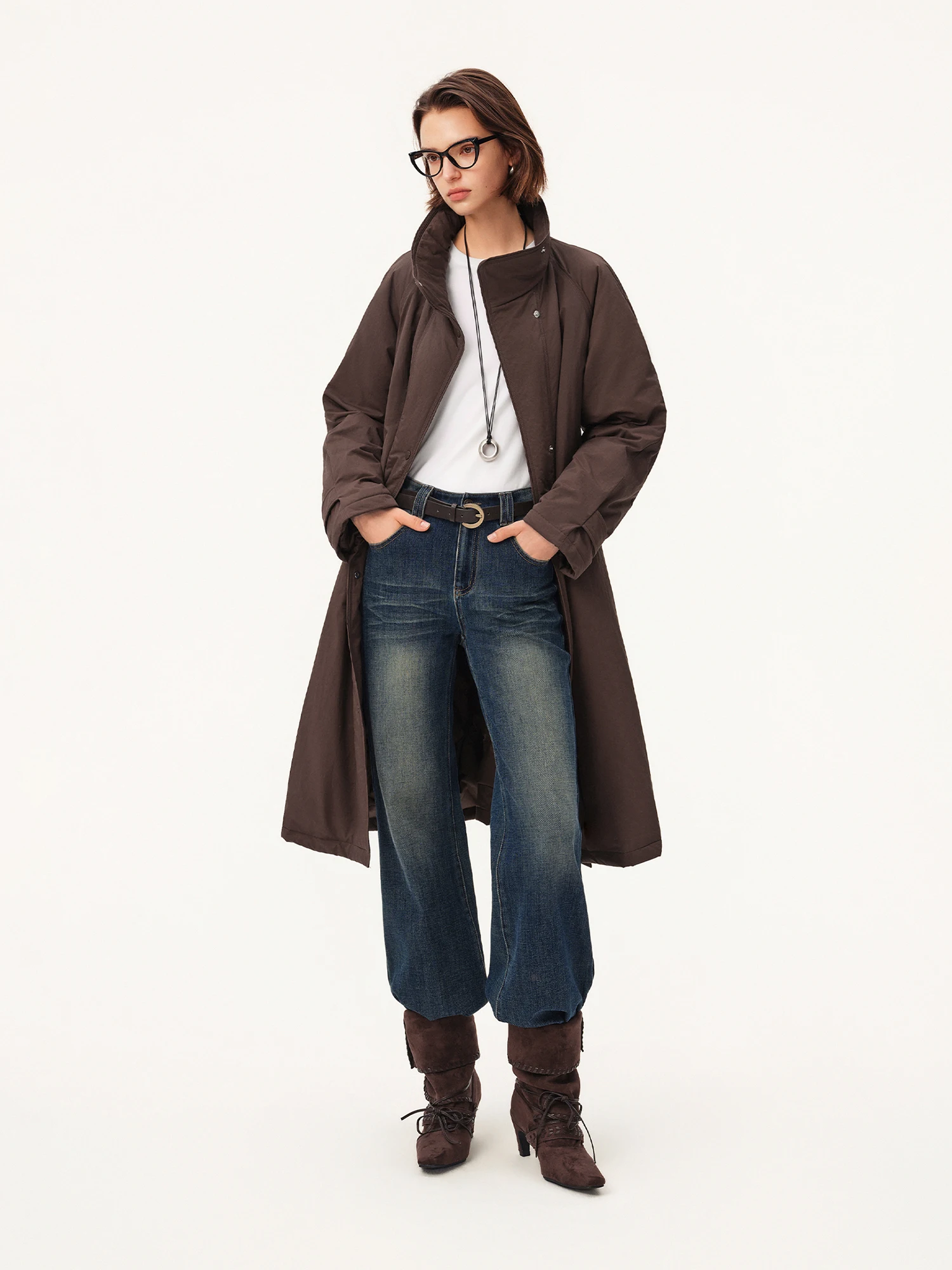 ZIQIAO Women's Down Coats Waterproof Stand Collar Trench Long Coat Slim Waist Winter 2026 Commuting Outweart Ins Chic Streetwear