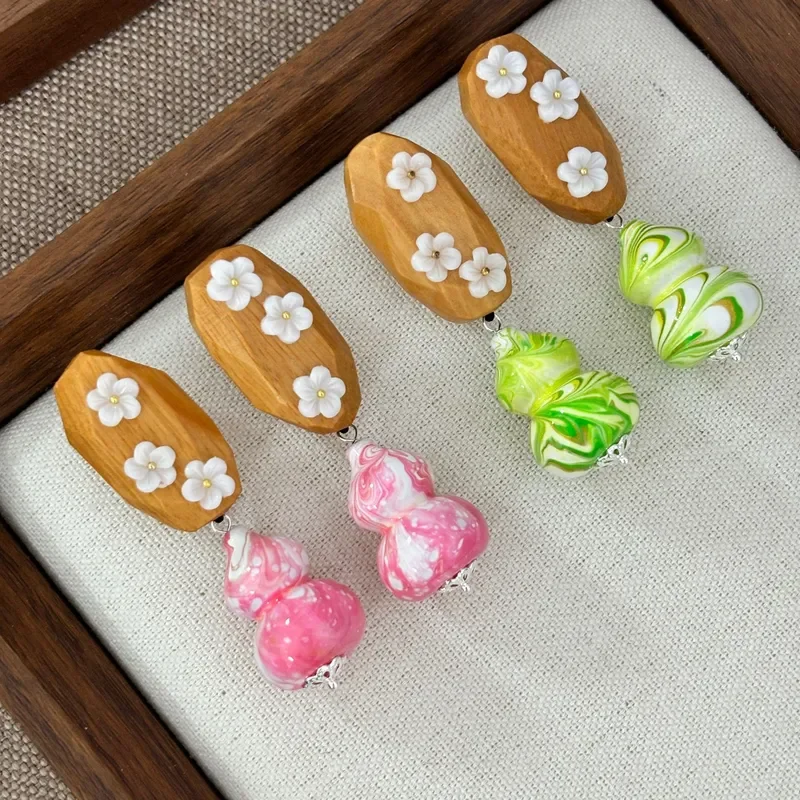 Intangible Cultural Heritage Handmade Large Lacquer Bead Earrings New Chinese Log Shell Small Flower Earrings National Style