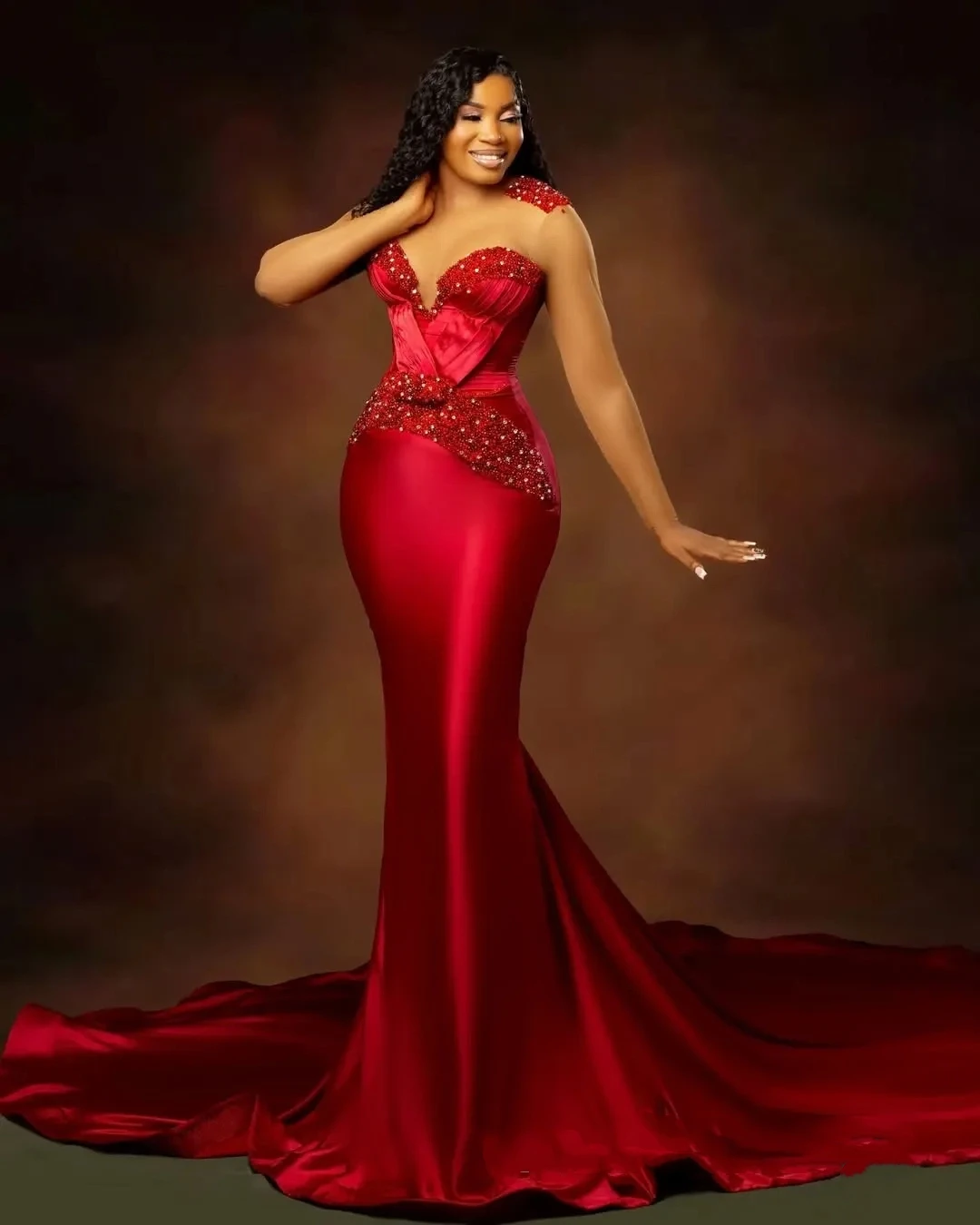 Nuevo vestido de fiesta de sirena rojo personalizado con pliegue de perlas vestido de noche de fiesta de desfile de belleza de manga larga de encaje transparente 2025