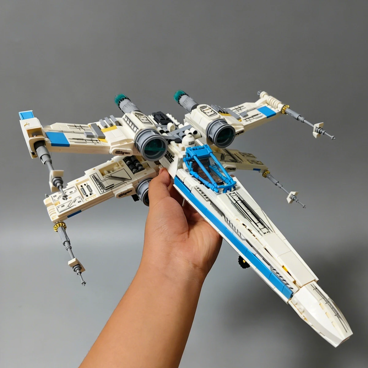 mas-de-1200-piezas-de-bloques-de-construccion-de-modelos-de-naves-espaciales-de-batalla-naves-espaciales-de-la-galaxia-starfighters-juguetes-de-regalo-para-ninos-cumpleanos