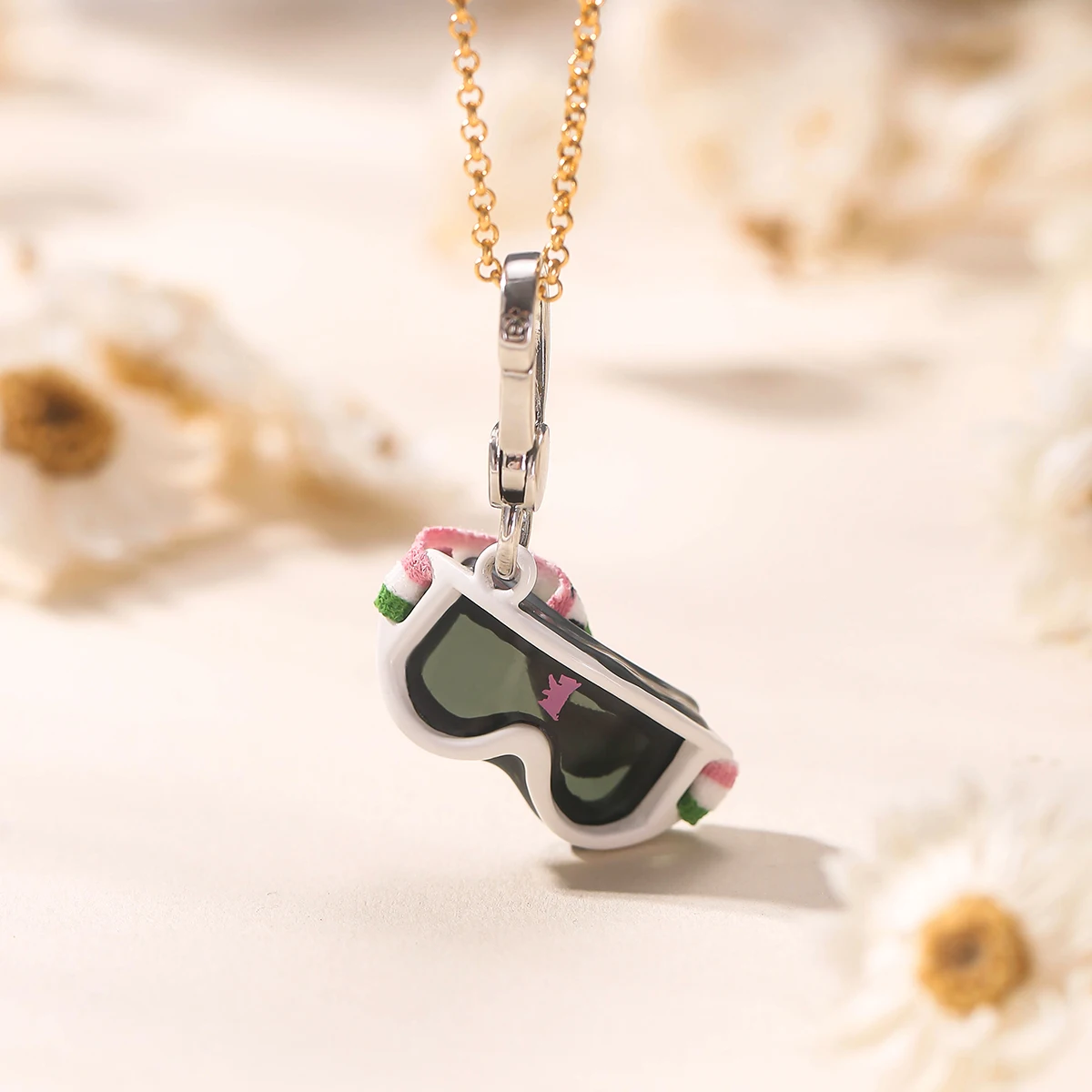 

1PC Mini Fashion Diving Goggles Pendant,Funny Exquisite Bag Keychain Necklace Accessories, Cool Niche Party Jewelry Decor Gifts