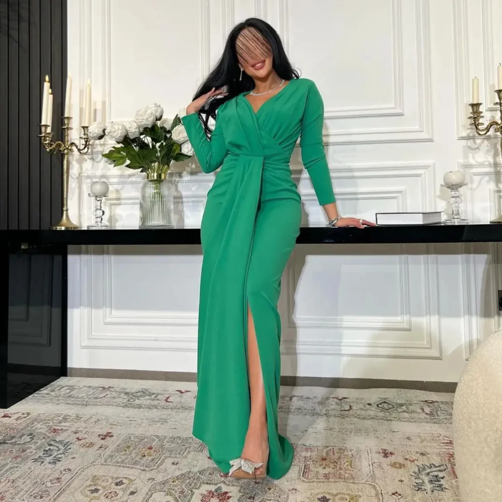 

Classy Long Green V Neck Evening Dresses Full Sleeves with Slit Sheath Floor Length Vestidos De Noche Elegantes 2024