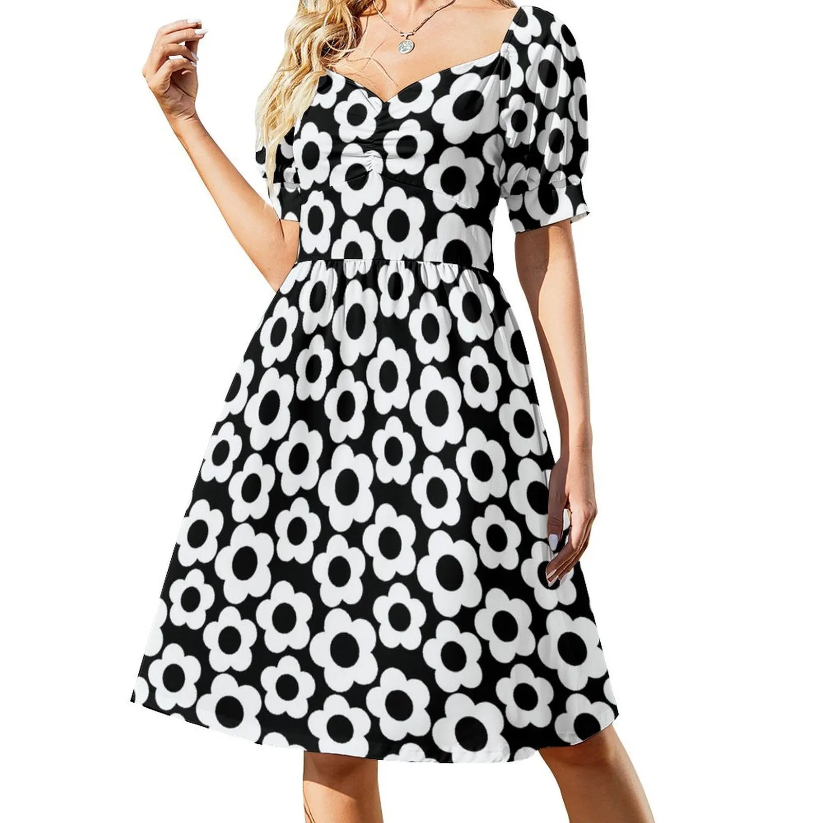 

Retro Black and White Simple Flower Pattern Short Sleeved Dress ceremony dresses Dance dresses Dress