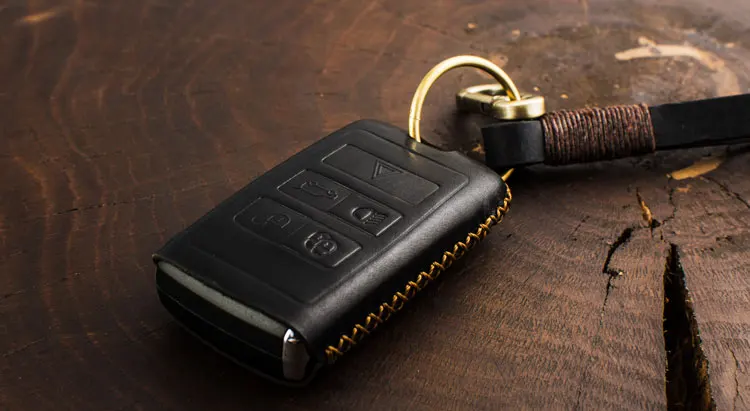 

1 PCS Genuine Leather Car Remote Key Cover Key Case For Land Rover Range Rover Evoque Discovery Sport 5 2019 2020 Car Styling