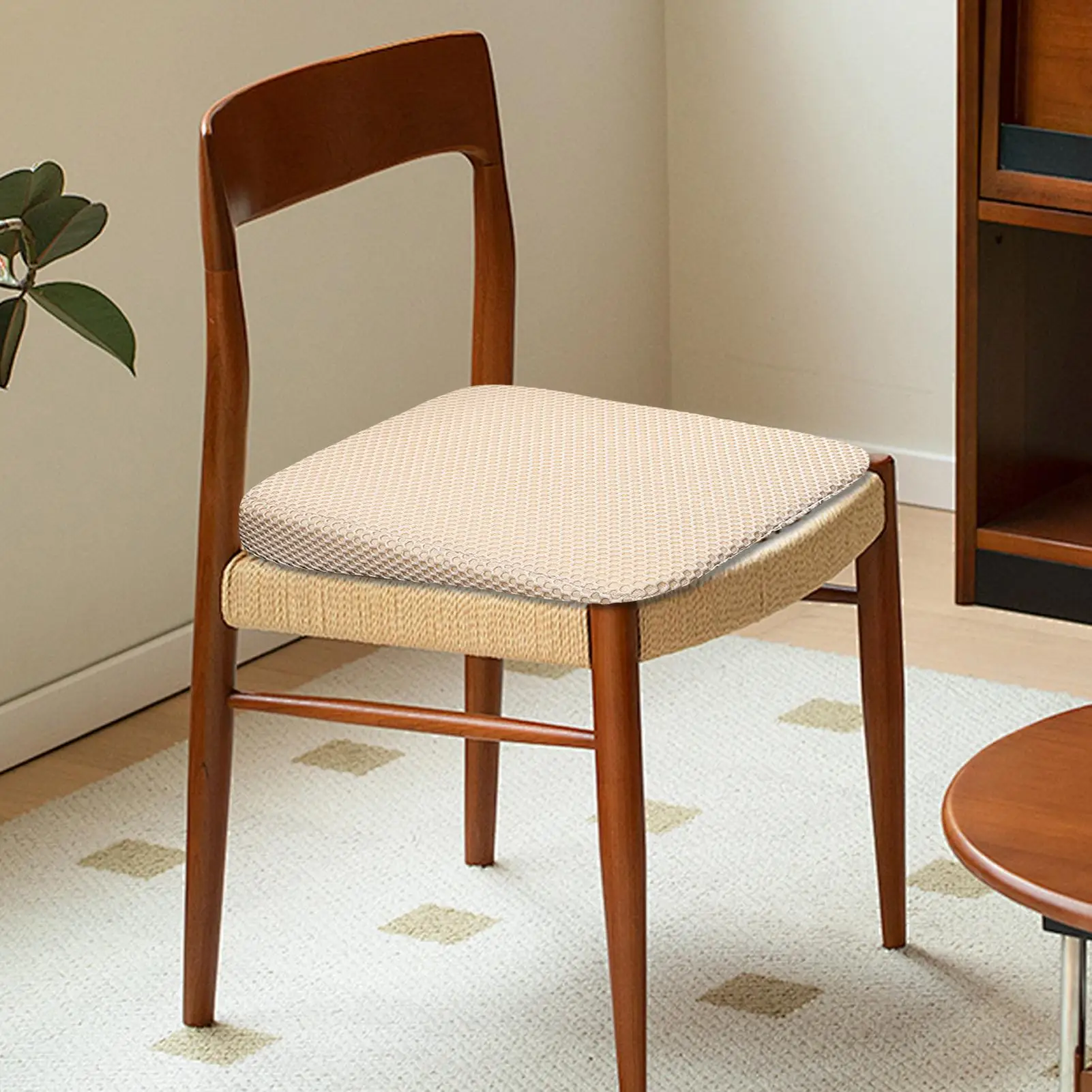 وسادة سميكة غير قابلة للانزلاق لمقعد السيارة للبالغين لتخفيف آلام عظم الذنب والورك، للسائقين القصيرين في مكتب السيدان SUV RV