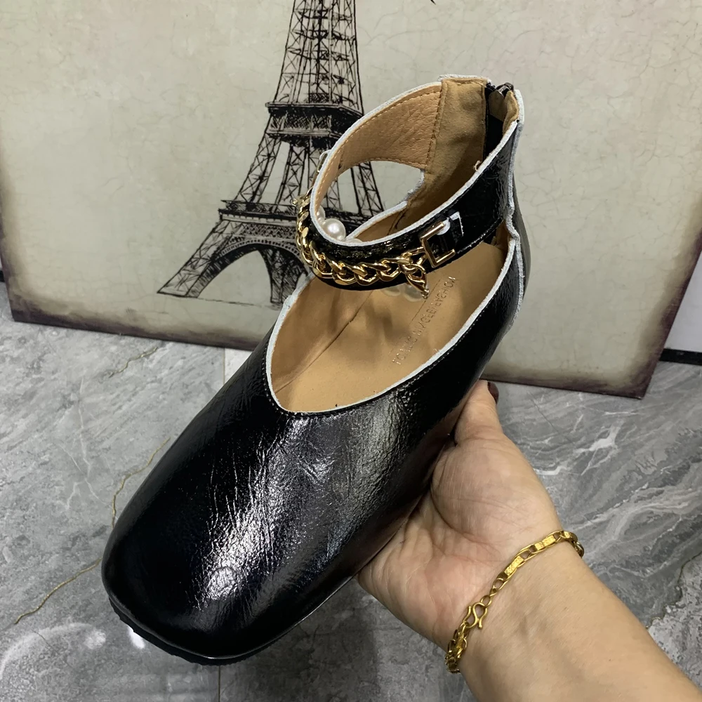 Fashion Leather Women Shoes Plus Size Casual Female Flat Shoes Antislip Pearl Designer Shoes