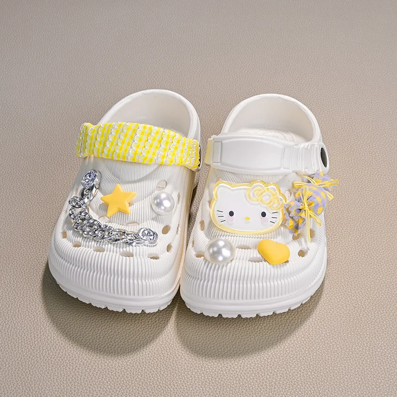 

Kids'Slippers Hello Kitty Cartoon EVA Fashion Summer Flat Shoes For Girls Anti-slip Thick Bottom Home Slipper Yellow Size 24-35