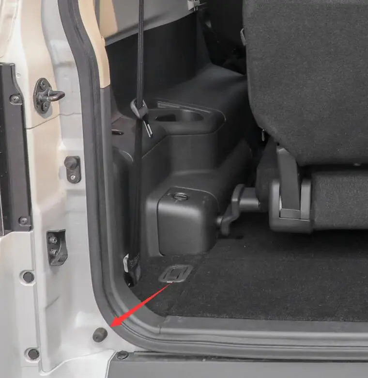 PAJERO V73V77V93V97V87 tail door/back door frame buffer avoidance under colloidal particles MB270607