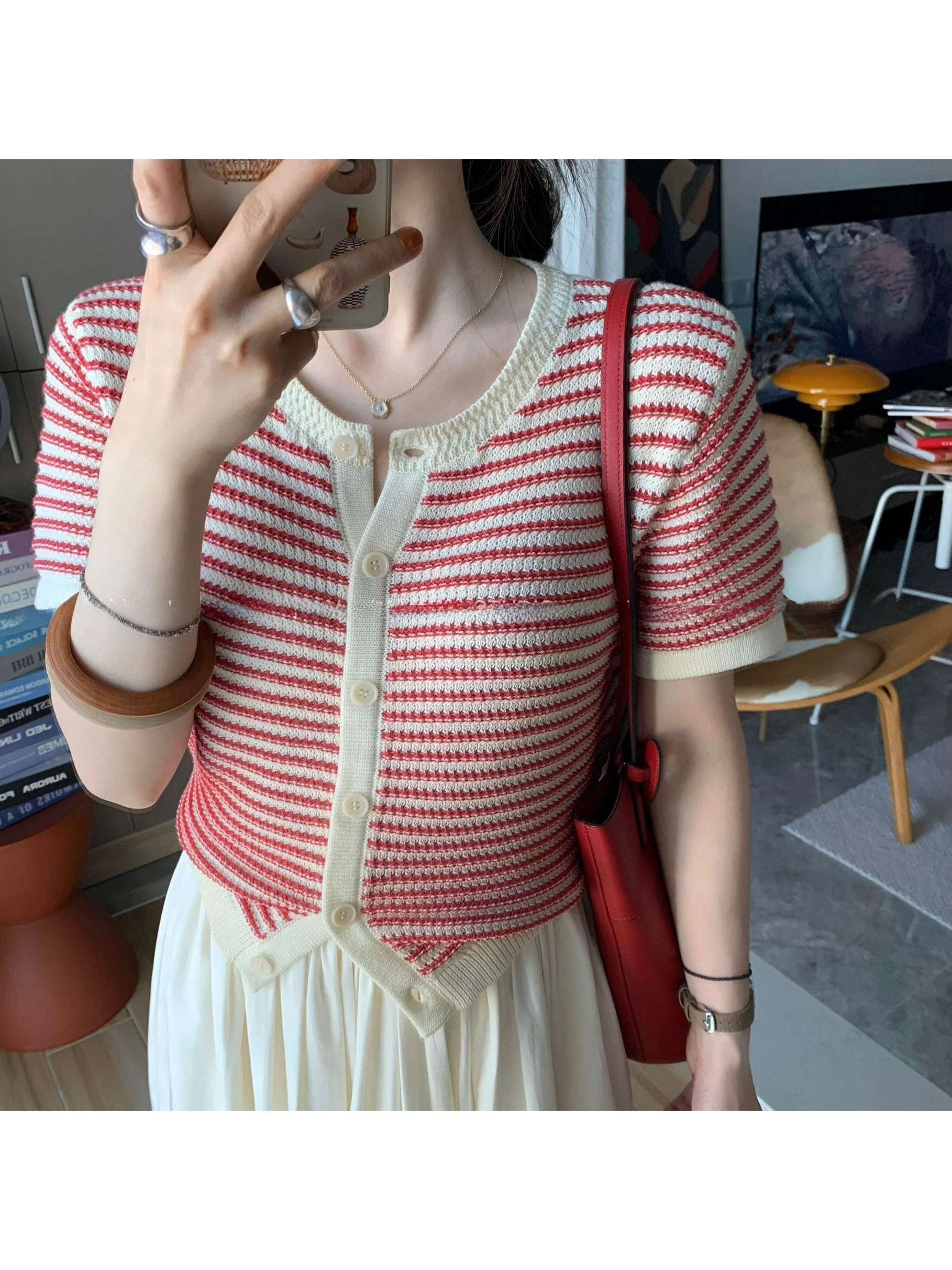 

Miss White Bellflower Women's Knitted ort Sve round Ne Cardigan Spring Classic Red Stripe Hook Flower Soft Cotton Comm...