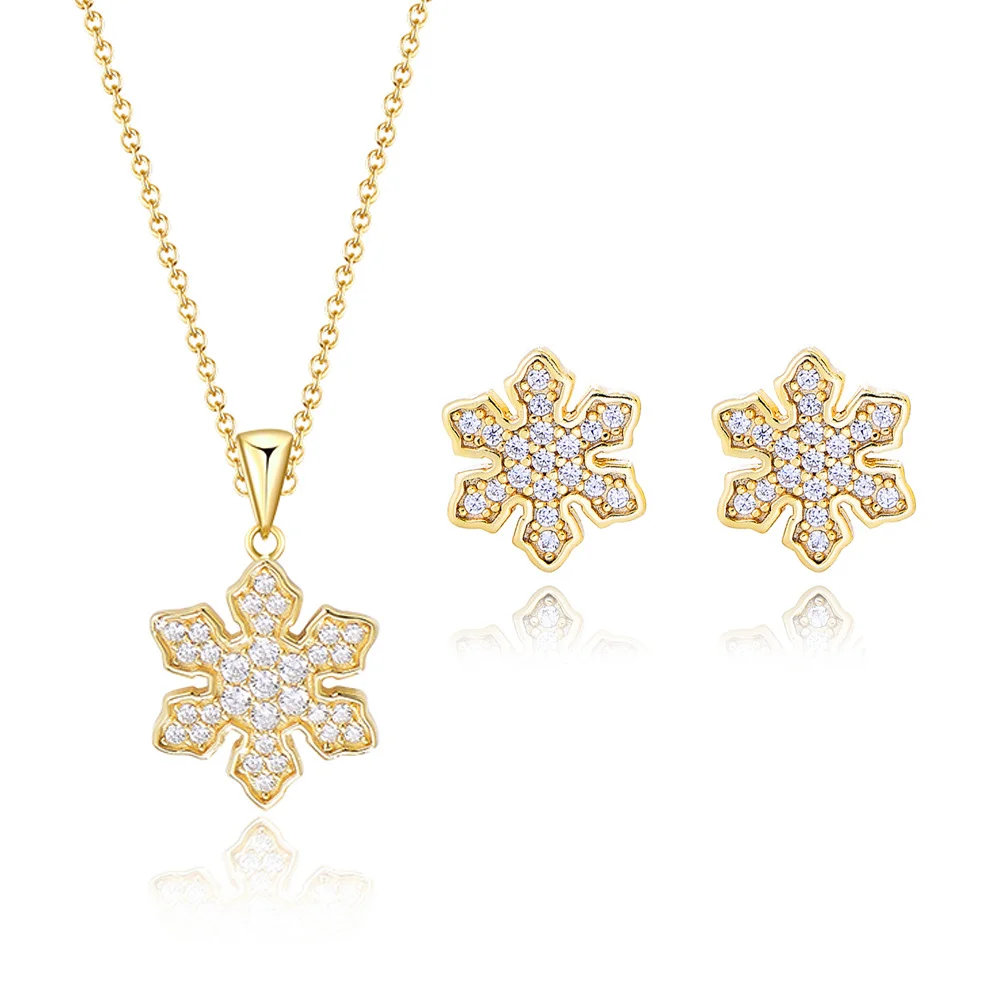 

European-American 925 Sterling Silver Niche Necklace, Micro-Pavé Zircon Key Pendant, INS Elegant Collarbone Chain for Women