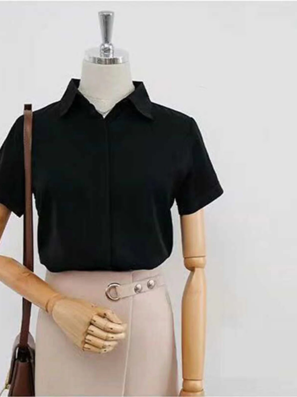 British Style Anti-Wrinkle Short Sleeve Blue Shirt Women's Commute Interview Shirt Summer Style Straight Cut  Collar