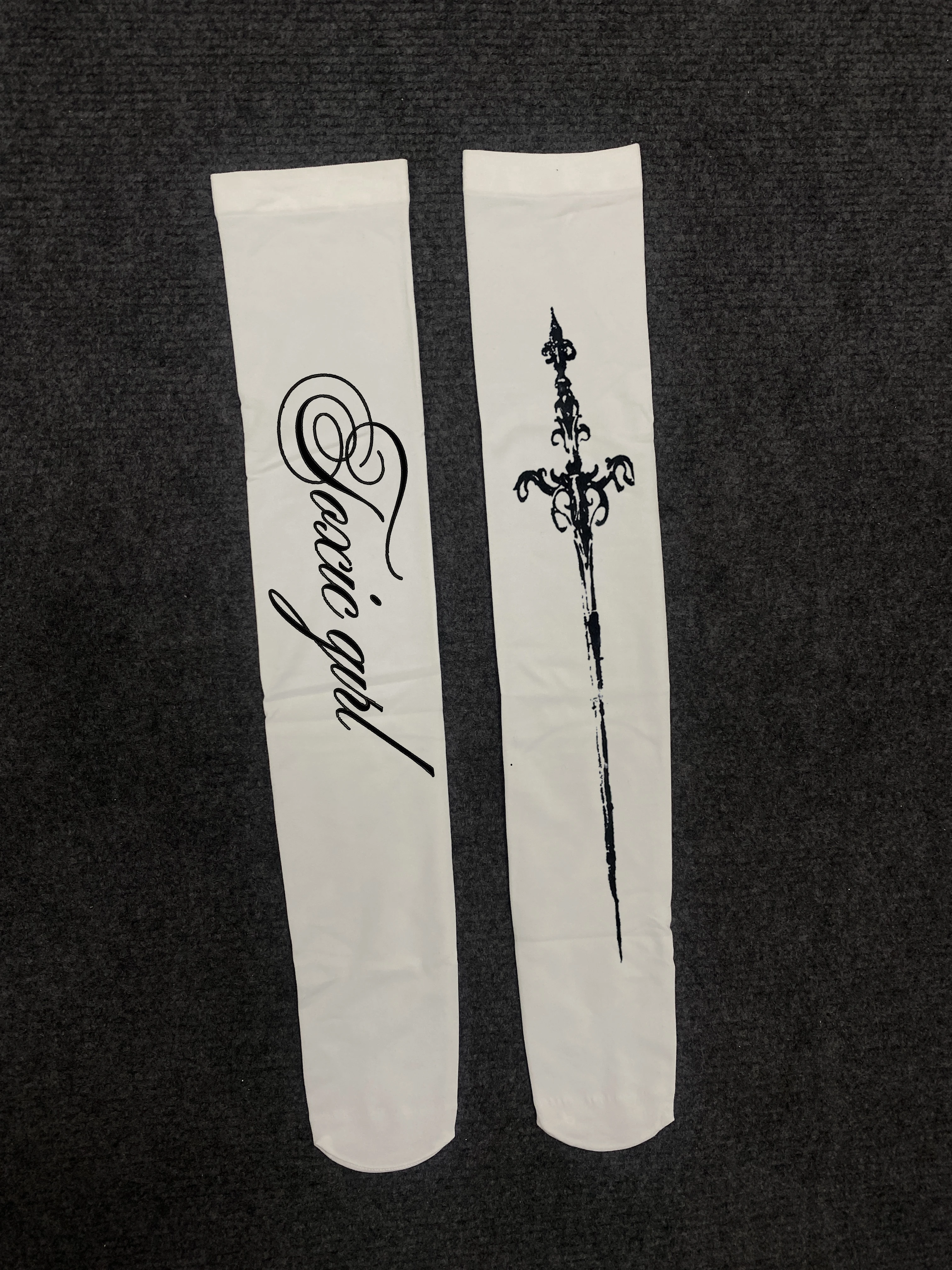 

Весенне-летние новые женские гольфы, эластичные и простые, универсальные для повседневного использования, эластичные и простые для ежедневного использования.