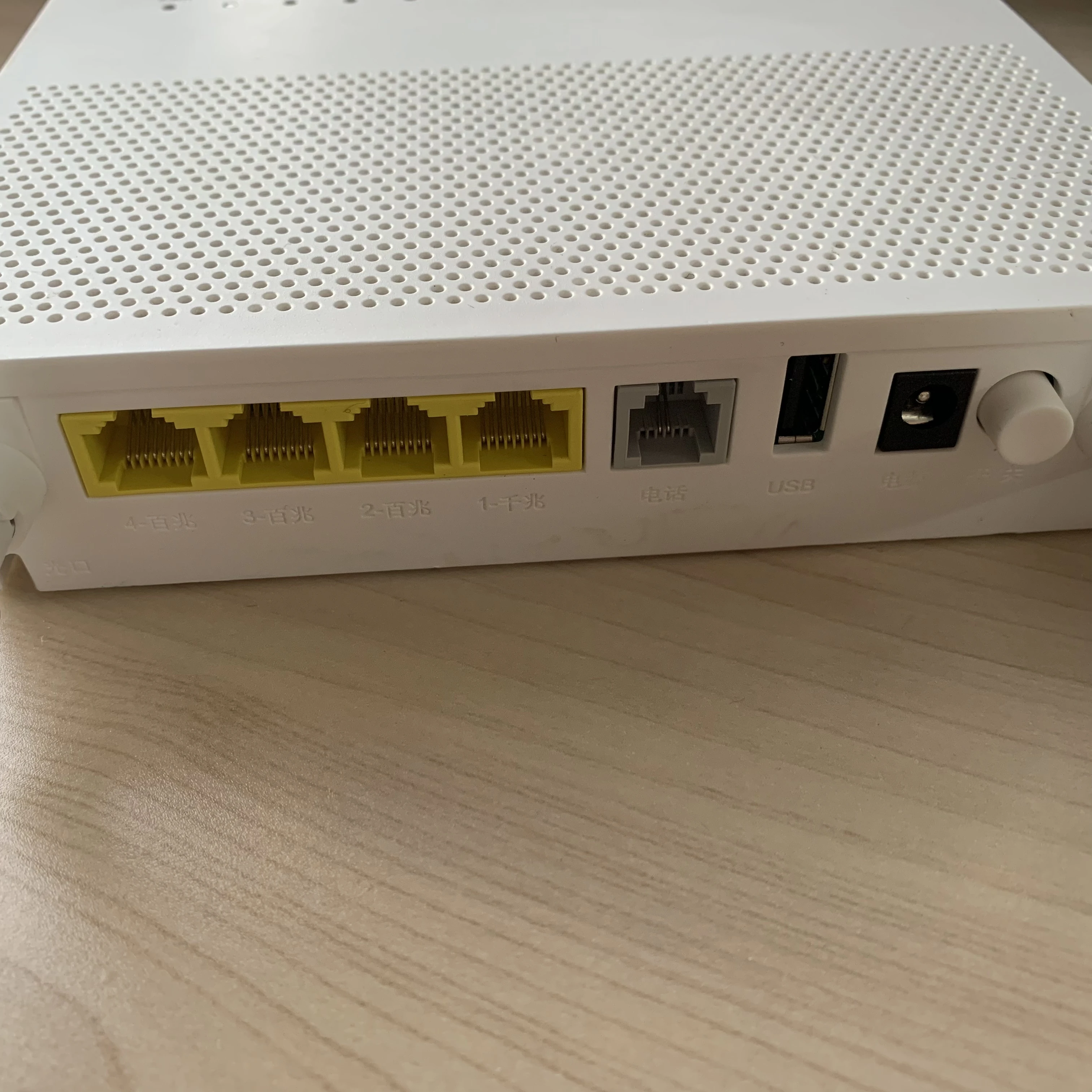 Imagem -02 - Xpon Onu Inglês Firmware H1s3 Ont 1ge 3fe Lan 2.4g Wifi Ftth Gpon Modem sem Adaptador Segunda Mão sob 50 Pcs