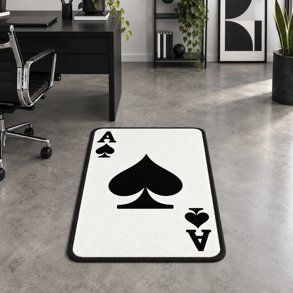 Ace Spade Playing Card Shaped Area Rug Soft Flannel Non Slip Floor Mat For Game Room Bedroom Office Home Decor Casino Gift