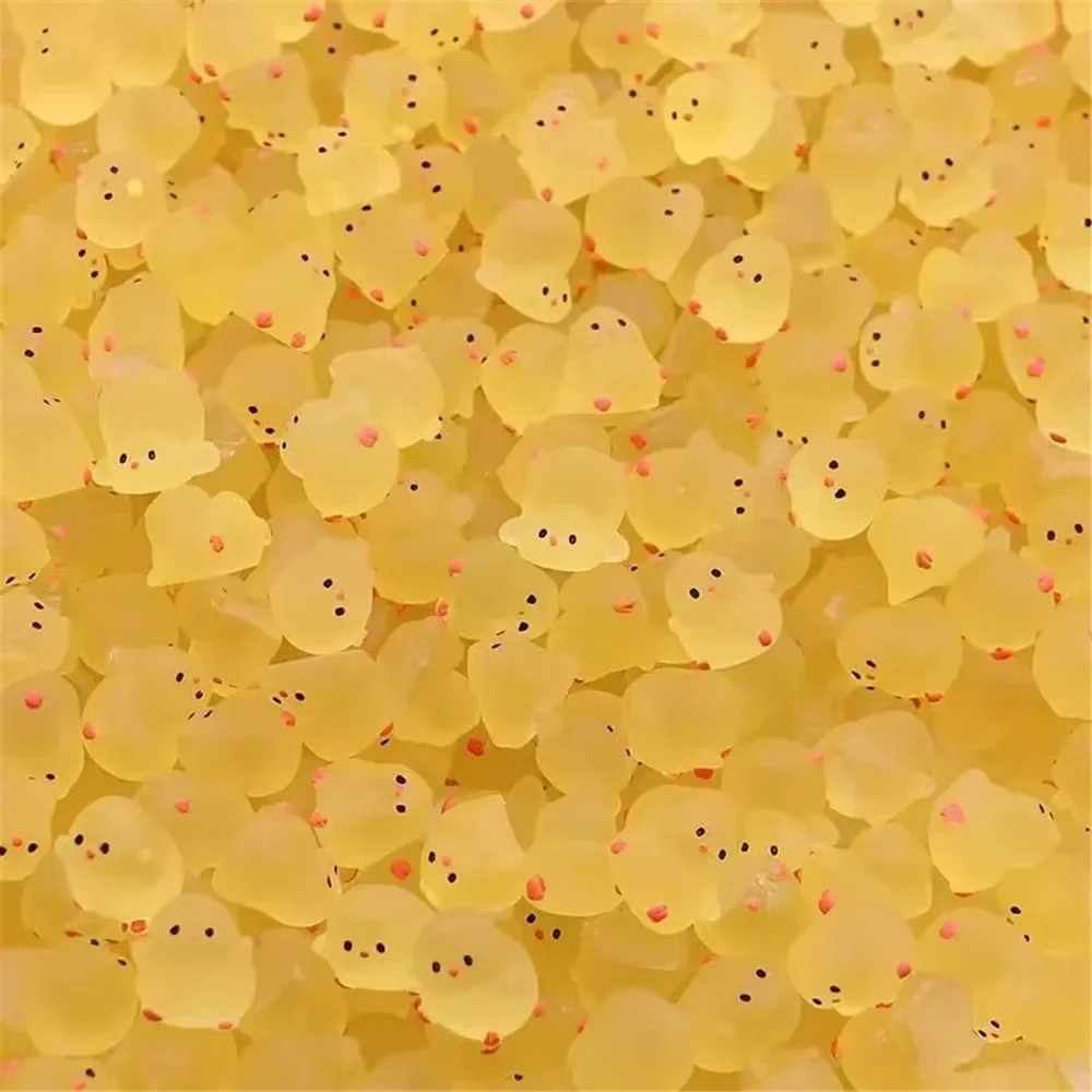 Minifiguras fluorescentes de pollo y musgo, figuritas de Pollito en miniatura de micropaisaje, accesorios de jardín de hadas, manualidades de decoración del hogar, 10/50 piezas