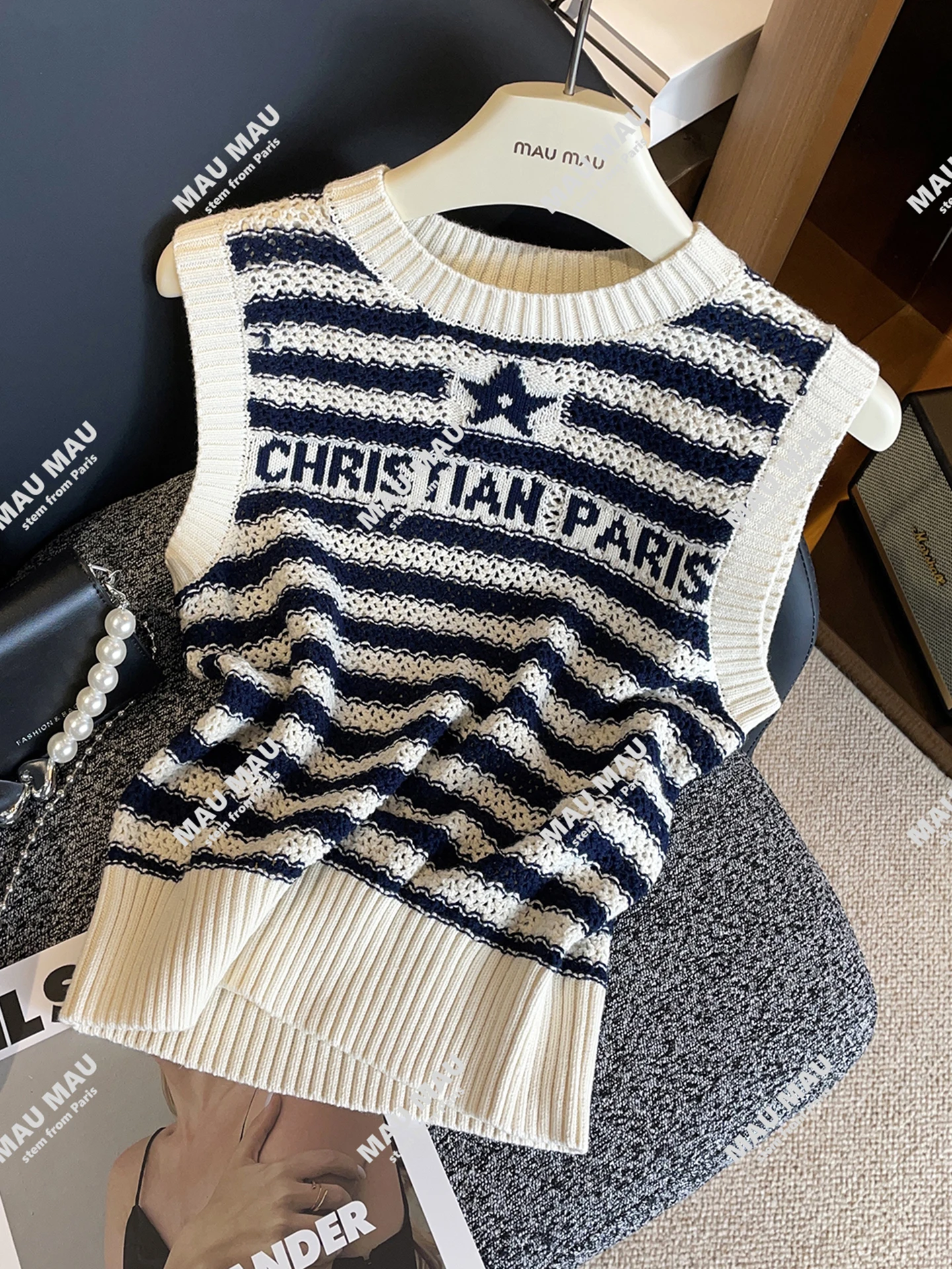 

Высококачественный женский вязаный ажурный жилет с полосками и цветочным узором для осенней повседневной одежды, универсальный и слинг