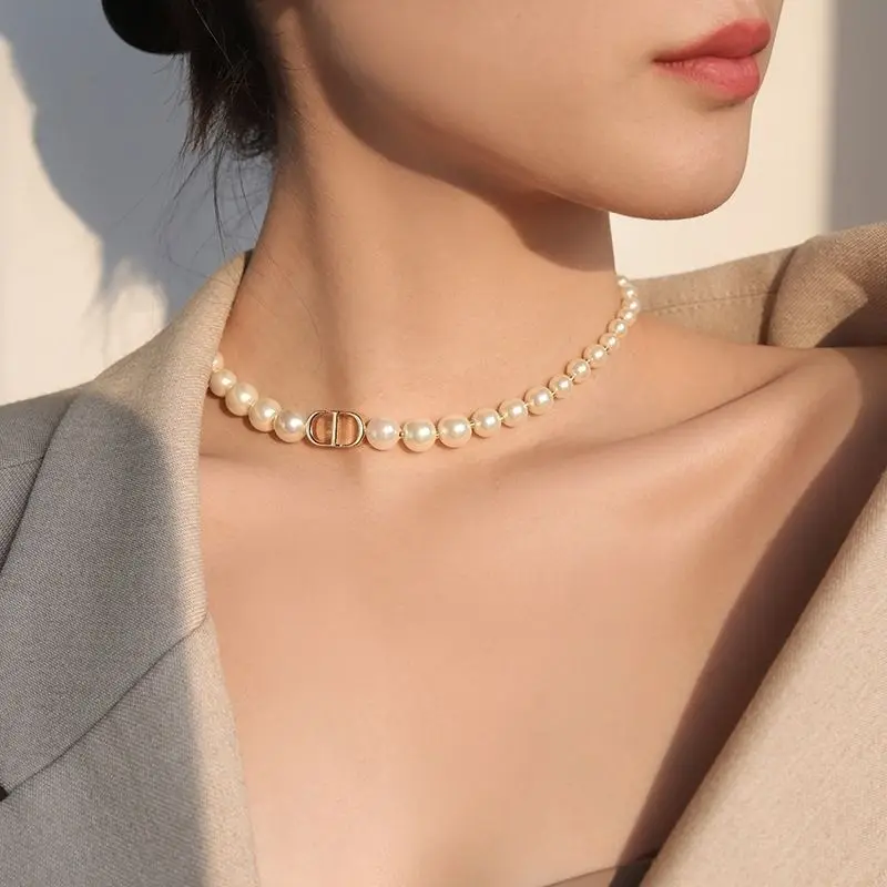 Pearl necklace CD letter collarbone style French elegant light luxury women's fashionable high-end necklace