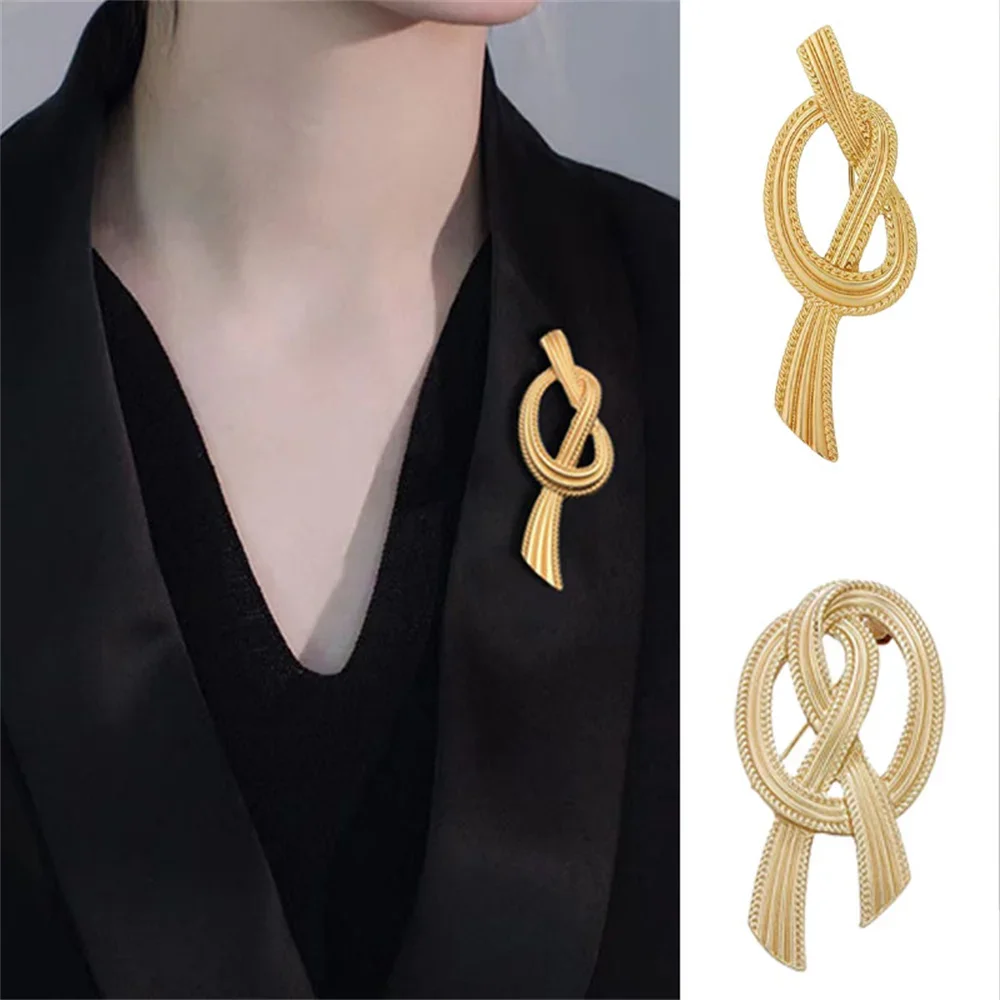 

Advanced Matte Gold Bow Knot Design Brooch, Elegant Women's Clothing Decoration Brooch