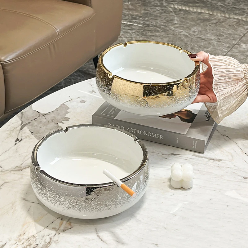 

Gold and Silver Gradient Ceramic Ashtray Ornaments Light Luxury Household Living Room Coffee Table Ashtray Fly Ash Prevention