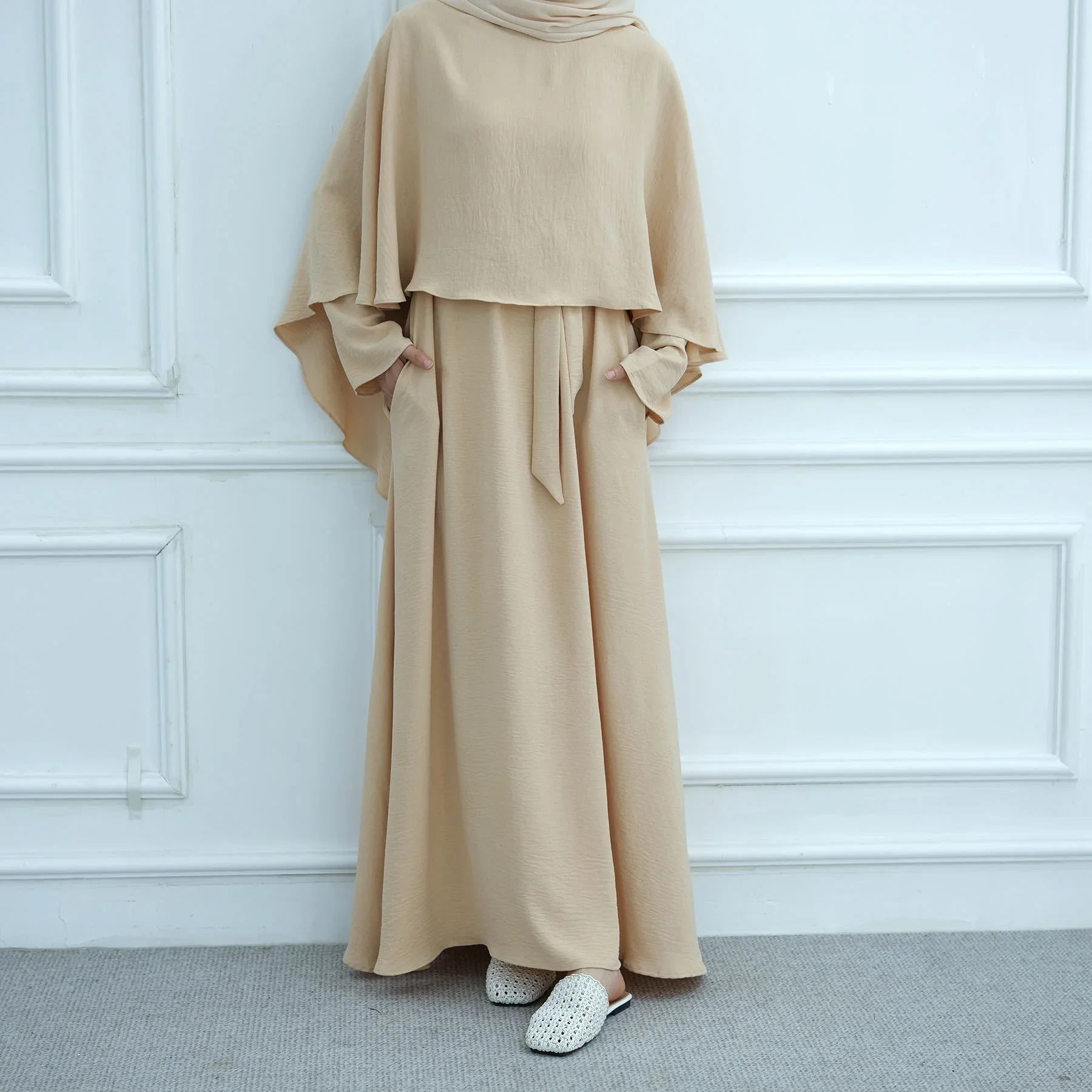 

Комплект из 2 предметов: мусульманское женское платье-накидка и длинное платье, абайя в стиле Дубай, турецкий кафтан, одежда для Рамадана и Ид, исламская одежда, женский мусульманский костюм (кафтан)