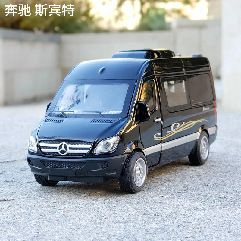 

1:32 Mercedes Benz Sprinter MPV Diecast Car Metal Model With Light And Sound Pull Back car Alloy Toy Collection For Gifts