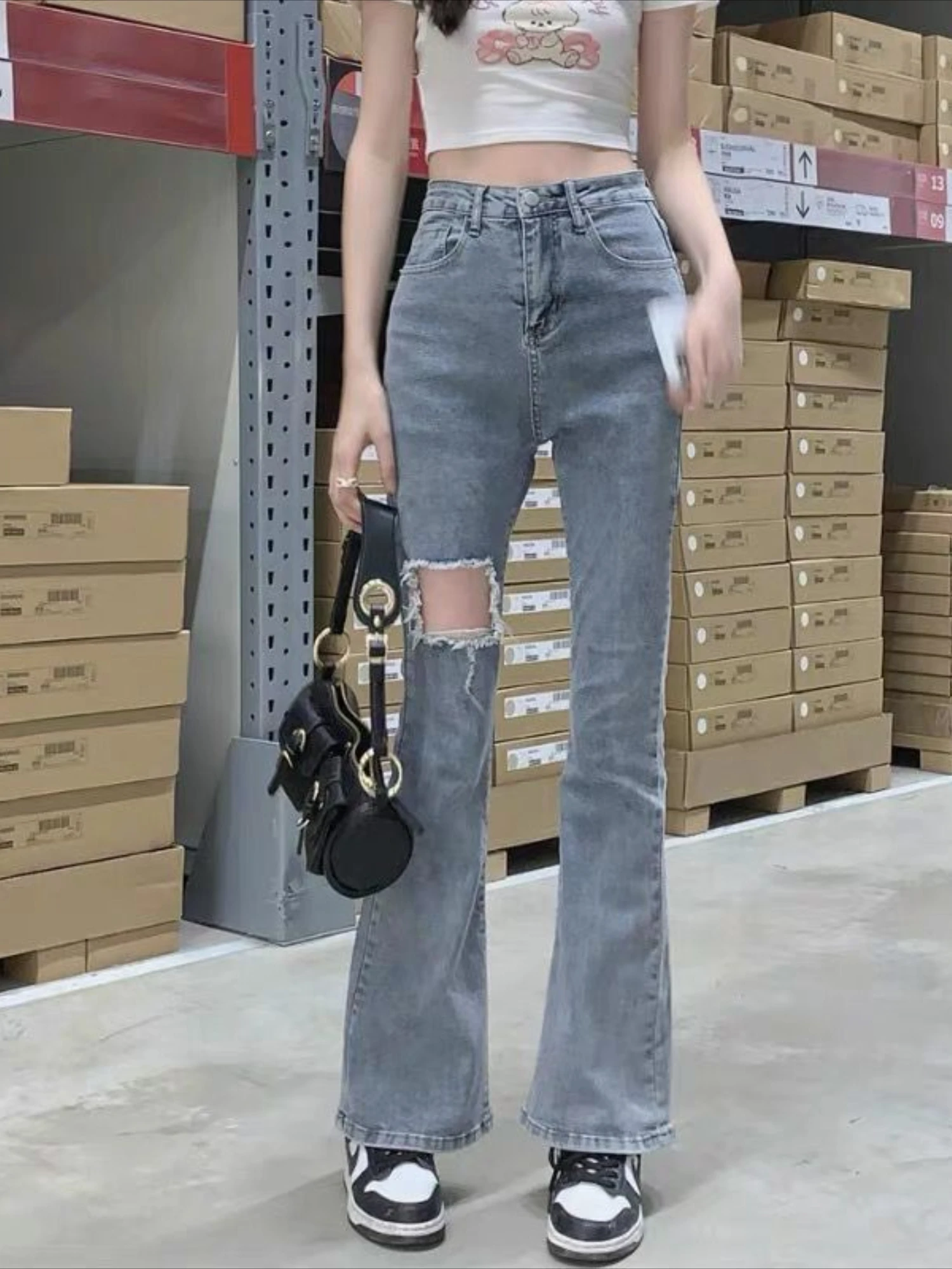 

Джинсовые брюки для женщин Синие женские рваные джинсы Slim Fit Прямые брюки-клеш Оригинальные эмо Оптовая продажа Стильные широкие A