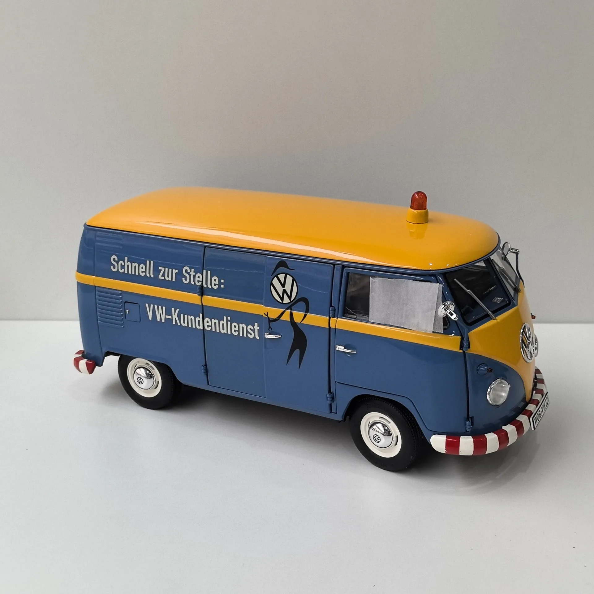 دييكاست شوكو 1:18 مقياس VW T1B T1 حافلة عامة سيارة سبيكة سيارة نموذج تحصيل لعبة هدية تذكارية عرض حلية