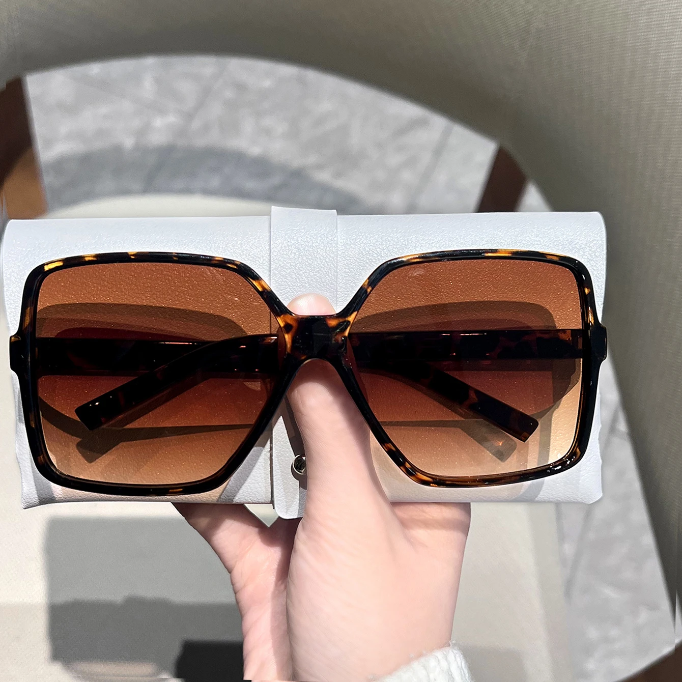 Unisex trendige quadratische Sonnenbrille, modische UV-Schutzbrille, Alltagskleidung, Einkaufen, Strand, Reisen, Wandern, Angeln, Brillen