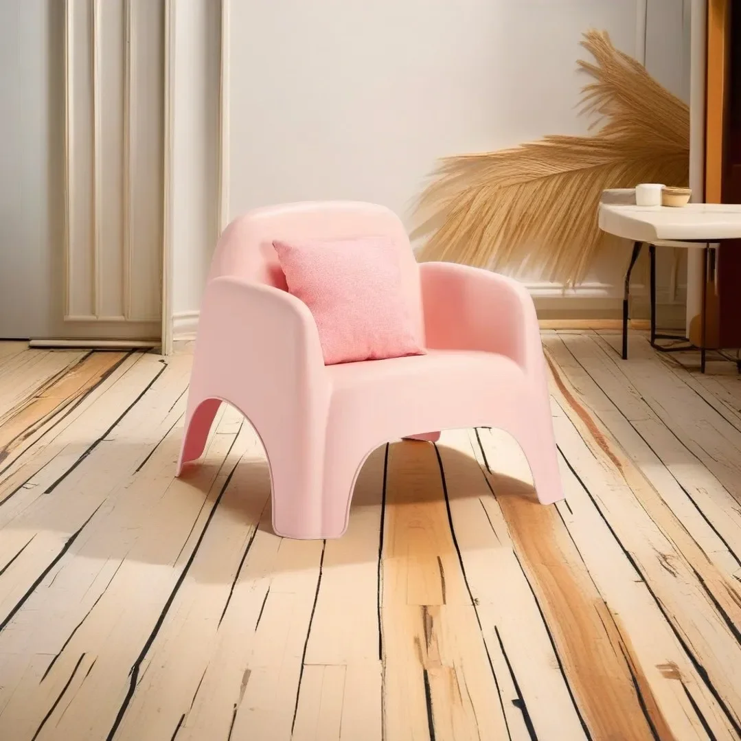 

A Modern Design Stackable Leisure Outdoor Garden PP Plastic Single Kids Sofa Chair