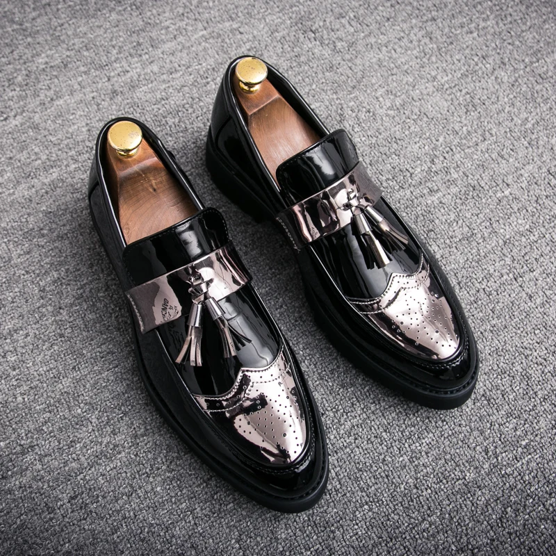 Luxury Tassle Slip On Loafers Men Shoes Brogue Soft Casual Polish Leather Shoes Men Party Wedding Shoes For Man Free Shipping