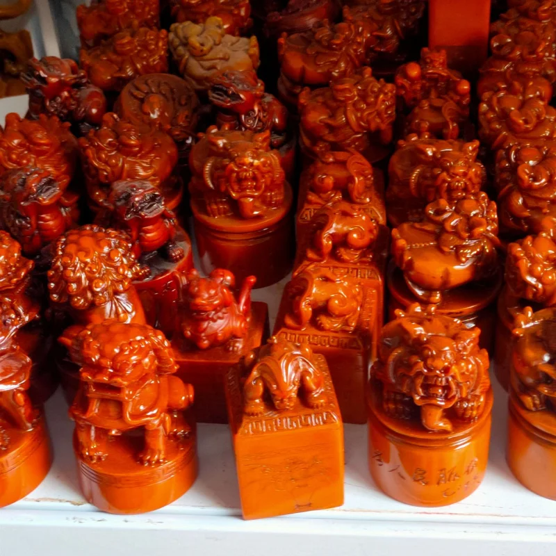 

Bulk Live Supply of Jade Resin Crafts Jade Shoushan Stone Round Square Seals Seal Carving