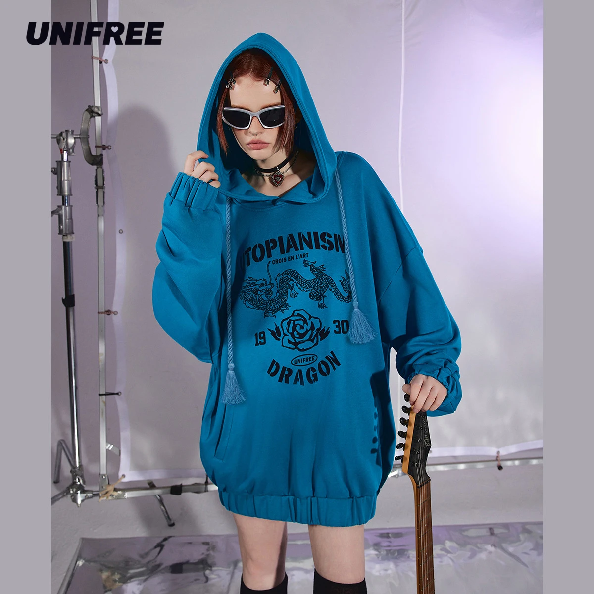 

UNIFREE Chinese Style Monogrammed Prints Hoodies Women Loose Retro Hip Hop Sweatshirts Streetwear Fashion Pullover