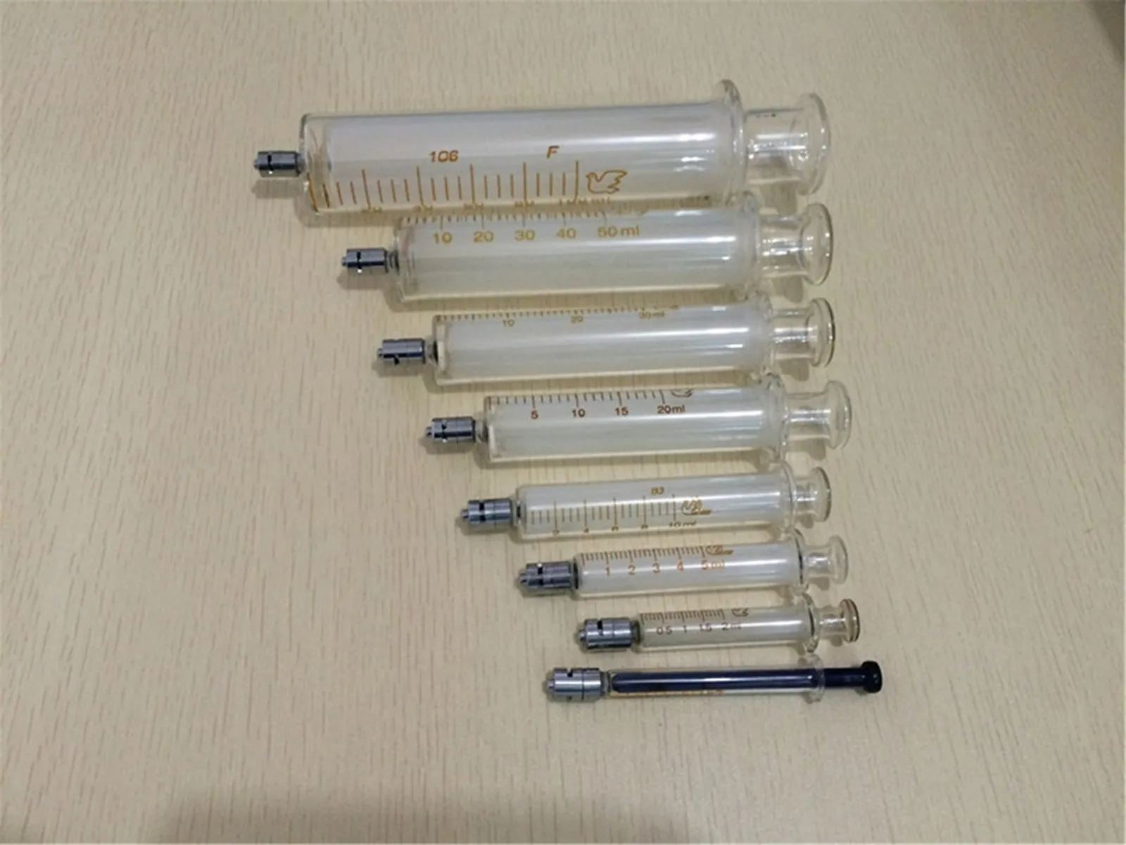 Imagem -02 - Seringa de Vidro Luer Lock Injector Vidraria de Laboratório Reciclagem Sampler para Experimento 1ml 2ml 5ml 10ml 20ml 30ml 50ml 100ml