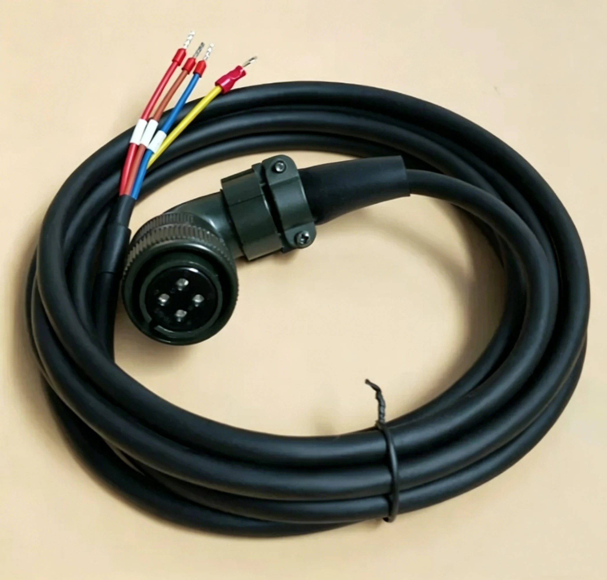 SGMGH-13ACA61 Yaskawa Servo Motor Power Cable 1KW 3.8KW High-power 4-core Power Line