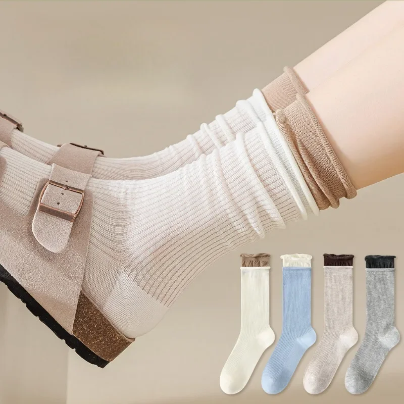 Women's Spliced and Contrasting Color Cotton Socks Rolled-edge Elastic Ankle Sock Cuffs Thin Breathable Soft Designer Crew Socks