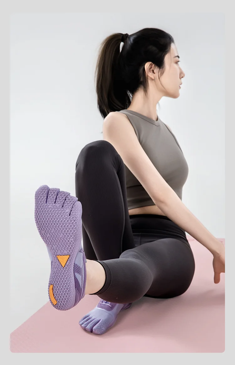 

Hot 2025 New Lightweight Comfortable Lightweight Weightlifting Squat Shoes Wearable Weightlifting Shoes Very Good