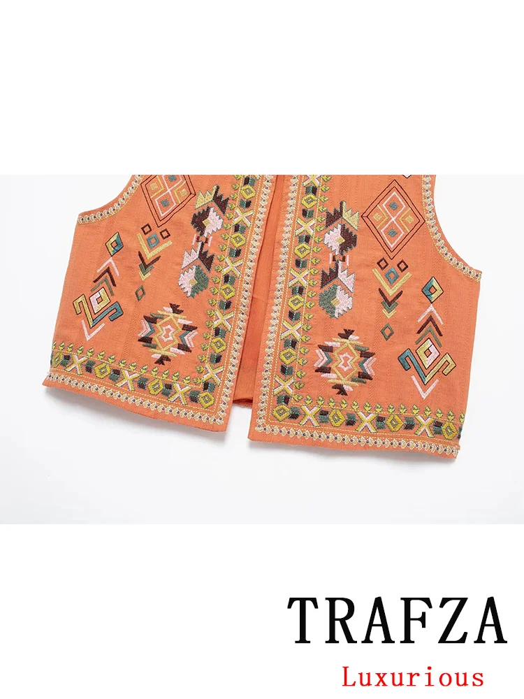 TRAFZA Casual Vintage Women Embroidery Print O-Neck Sleeveless Open Stitch Straight Jackets Coats New Fashion 2024 Autumn Vests