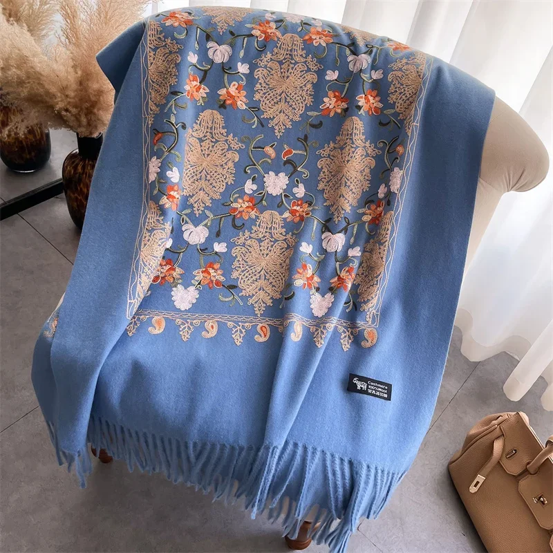 2025 Autumn and Winter Cashmere Women's Scarf Women's Luxury Brand Scarf Women's Tassel Bandana Solid Color Shawl Cape