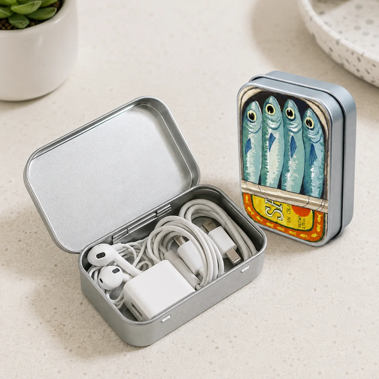 Cute Retro Fish Cat Mini Metal Tin Box, Portable Storage Case for Earbuds Jewelry Pills Coins Travel Desk Gift