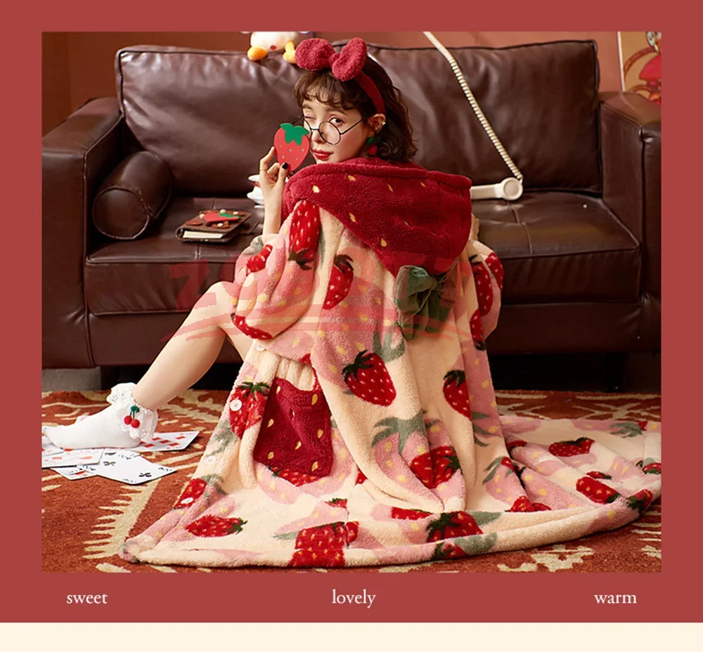 Pijamas de inverno para mulheres morango dos desenhos animados com capuz longo robe jaqueta bonito casa wear pijamas kawaii flanela roupão quente